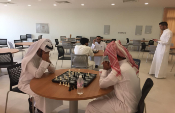 إدارة الأعمال بالخرج تنهي دوري الشطرنج