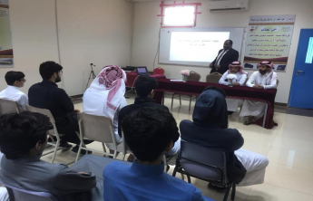 نادي نزاهة بكلية إدارة الأعمال بالخرج يزور مدارس الجامعة