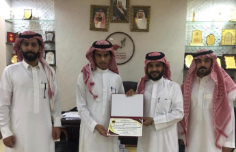 نادي نزاهة بكلية إدارة الأعمال بالخرج يزور مدارس الجامعة