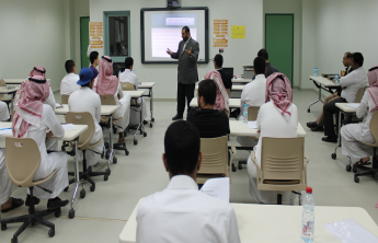 College of Business Administration organizes a workshop entitled “Small Projects and Business Production”