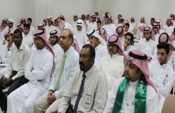 College of Business Administration organizes ceremony on the occasion of National Day and organize an open meeting for New Students 