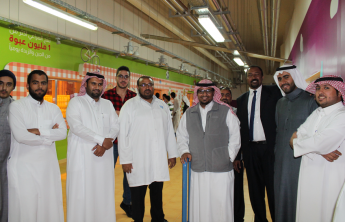 Students of College of Business Administration visit Almarai Farms and Factory in Al-Kharj 